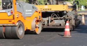 A Prefeitura de Itaubal está dando continuidade ao serviço de recapeamento.