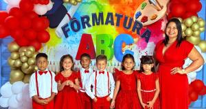 formaturas das escolas Miguel Jorge Hauat Elias, Antônio Maximino da Cruz, Ipixuna Grande, além dos pré-escolares Antônia Pereira Gomes e Maria Pessoa.