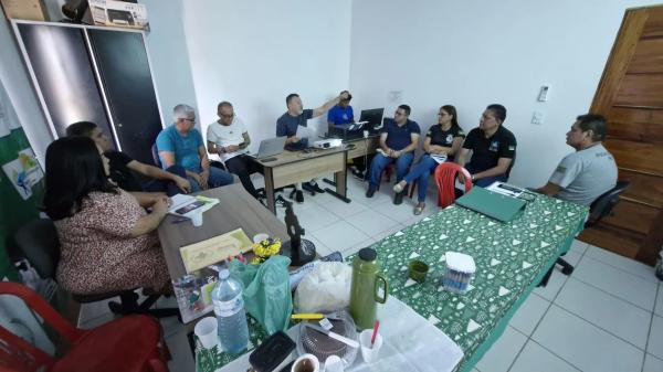 A Secretaria Municipal de Meio Ambiente de Itaubal, em parceria com o gabinete municipal, realizou uma reunião produtiva com a Secretaria Estadual de Meio Ambiente