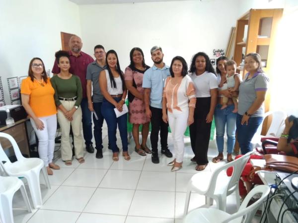 Na última quinta-feira (22/05), a Secretaria de Educação de Itaubal recebeu a visita da presidente e representantes do CAE (Conselho de Alimentação Escolar) estadual.